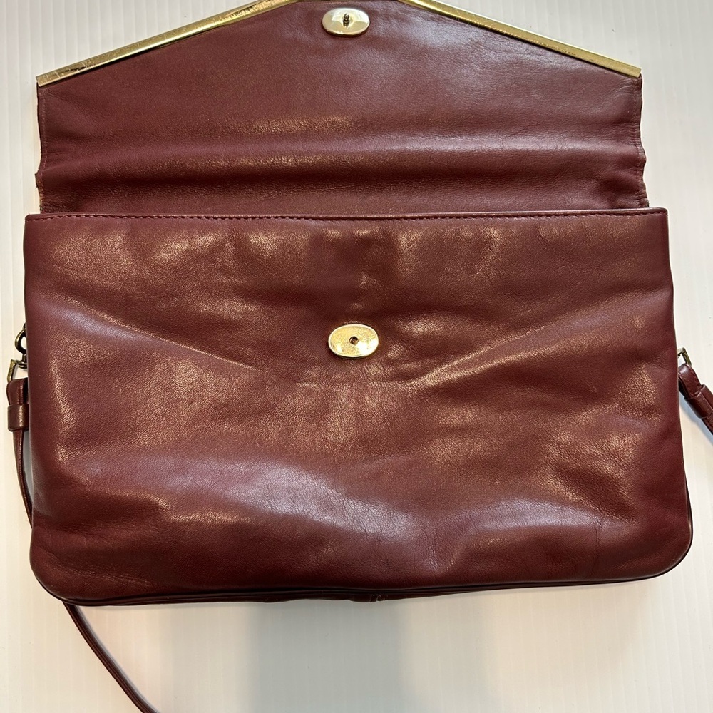 Etienne Aigner Vintage Burgundy Monogram Purse With Strap - Picture 12 of 12